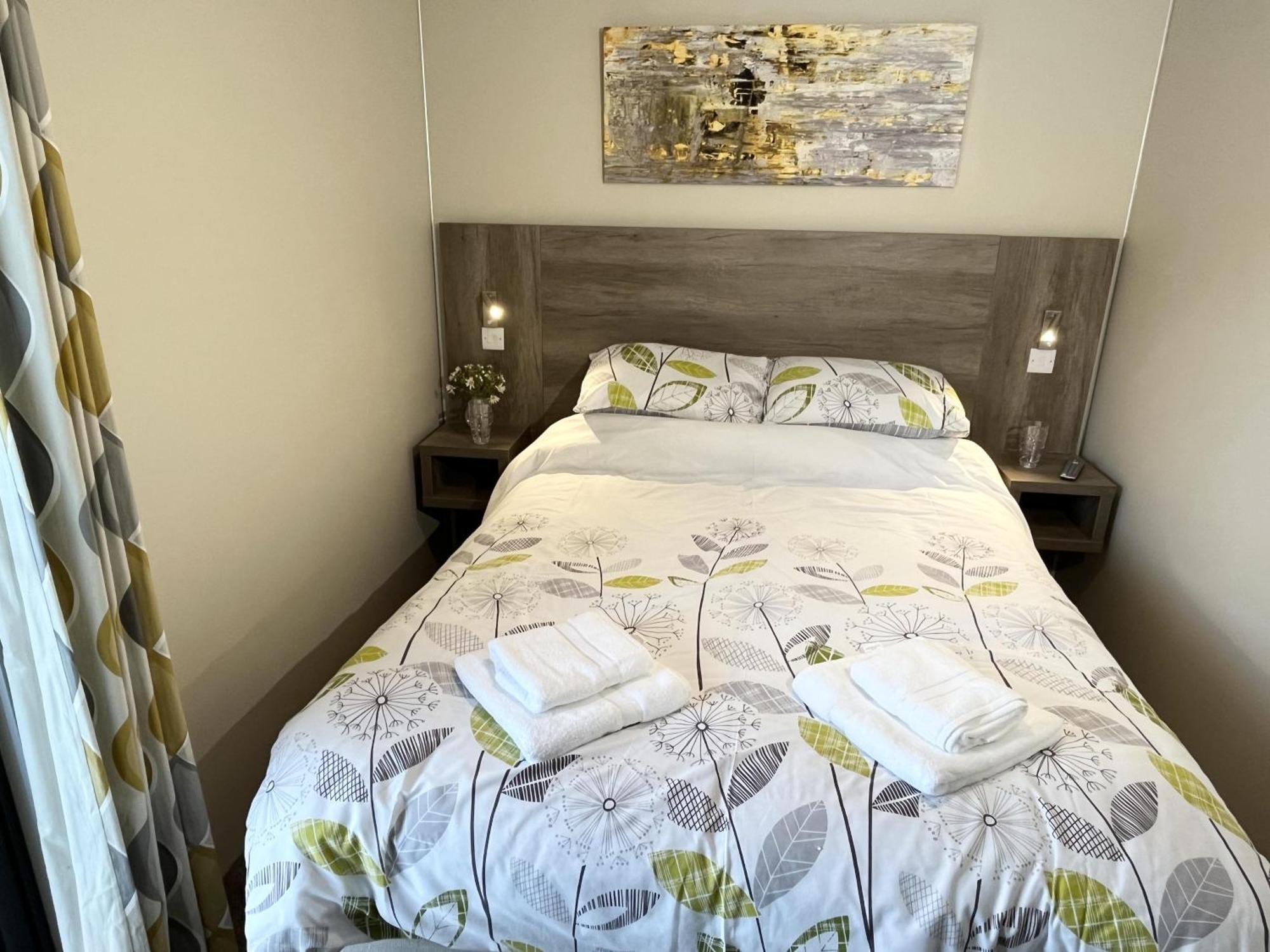 Rowan Boutique Lodge For Couples With A Dog York Buitenkant foto